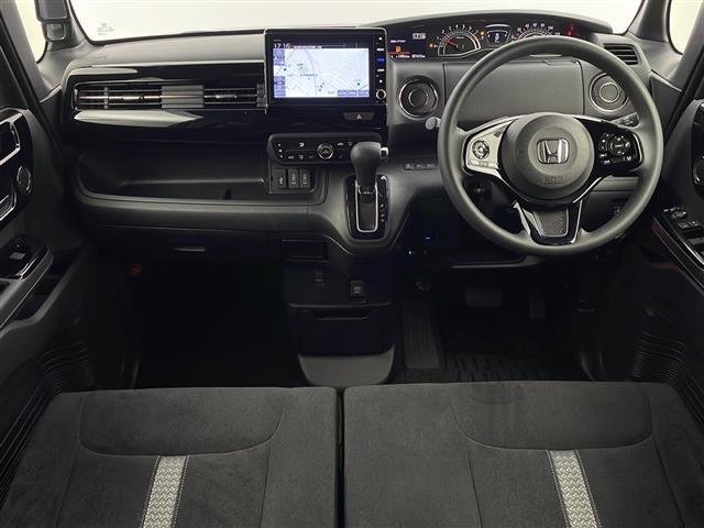 N-BOXカスタム L 禁煙車 衝突軽減ブレーキ 追従クルーズコントロール シートヒーター USB接続 LEDヘッドライト フォグライト コーナーセンサー オートライト 両側パワースライドドア ETC 純正ナビ(2枚目)