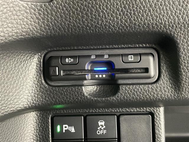 N-BOXカスタム L 禁煙車 衝突軽減ブレーキ 追従クルーズコントロール シートヒーター USB接続 LEDヘッドライト フォグライト コーナーセンサー オートライト 両側パワースライドドア ETC 純正ナビ(5枚目)