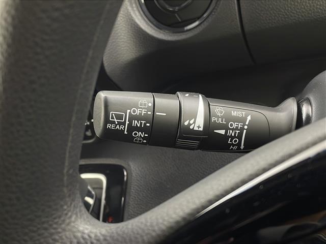 N-BOXカスタム L 禁煙車 衝突軽減ブレーキ 追従クルーズコントロール シートヒーター USB接続 LEDヘッドライト フォグライト コーナーセンサー オートライト 両側パワースライドドア ETC 純正ナビ(12枚目)