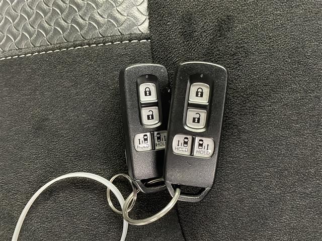 N-BOXカスタム L 禁煙車 衝突軽減ブレーキ 追従クルーズコントロール シートヒーター USB接続 LEDヘッドライト フォグライト コーナーセンサー オートライト 両側パワースライドドア ETC 純正ナビ(20枚目)