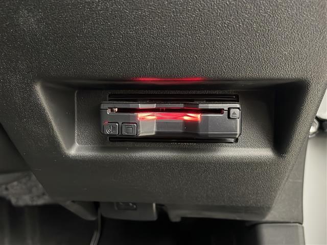 ジムニー XC 社外SDナビ バックカメラ ETC 衝突被害軽減ブレーキ クルーズコントロール 革巻きハンドル 社外マット ウインカーミラー プッシュスタート(17枚目)