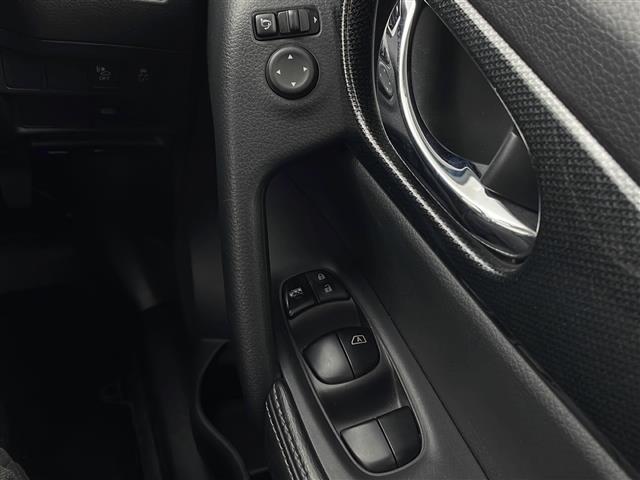 エクストレイル 20X ハイブリッド エマージェンシーブレーキP 純正ナビ CD BT フルセグTV アラウンドビューカメラ エマージェンシーブレーキ レーダークルーズコントロール 前席シートヒーター カプロンシート(17枚目)