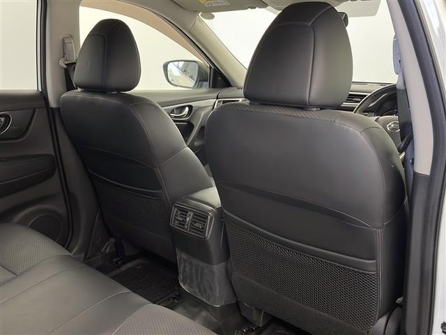 エクストレイル 20X ハイブリッド エマージェンシーブレーキP 純正ナビ CD BT フルセグTV アラウンドビューカメラ エマージェンシーブレーキ レーダークルーズコントロール 前席シートヒーター カプロンシート(26枚目)