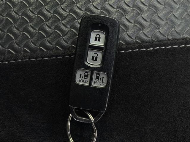 みなさまのお車選びのお手伝いをさせてください!スタッフ一同心よりご来店、お問い合わせをお待ちしております!