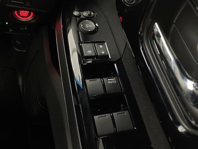 みなさまのお車選びのお手伝いをさせてください!スタッフ一同心よりご来店、お問い合わせをお待ちしております!