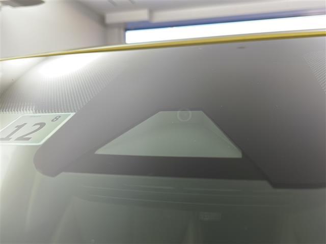 ヤリスクロス ハイブリッドZ 禁煙車 4WD アドバンスドパークド 衝突軽減 ドラレコ シートヒーター 追従式クルーズコントロール オートハイビーム オートライト 純正ディスプレイオーディオ ブラインドスポットモニター ETC(18枚目)