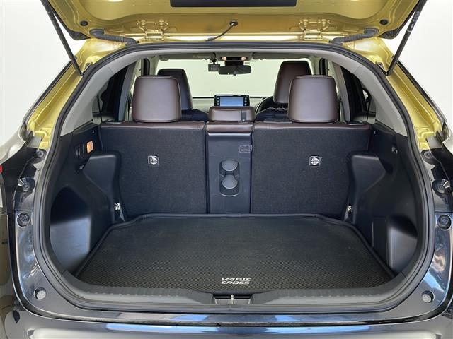 ヤリスクロス ハイブリッドZ 禁煙車 4WD アドバンスドパークド 衝突軽減 ドラレコ シートヒーター 追従式クルーズコントロール オートハイビーム オートライト 純正ディスプレイオーディオ ブラインドスポットモニター ETC(20枚目)