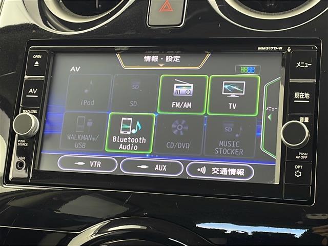 ノート e-パワー X 禁煙車 純正ナビ 社外ドラレコ 衝突軽減ブレーキ LEDヘッドライト オートエアコン オートライト フォグライト インテリジェントルームミラー 電動格納ミラー サイドバイザー 社外フロアマット ETC(3枚目)