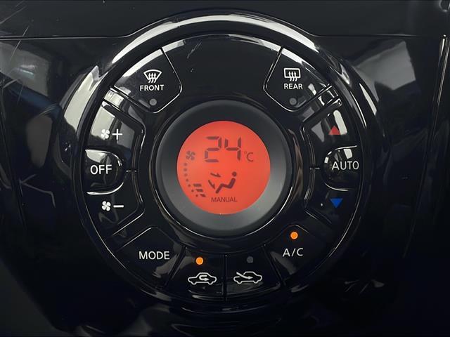 ノート e-パワー X 禁煙車 純正ナビ 社外ドラレコ 衝突軽減ブレーキ LEDヘッドライト オートエアコン オートライト フォグライト インテリジェントルームミラー 電動格納ミラー サイドバイザー 社外フロアマット ETC(9枚目)