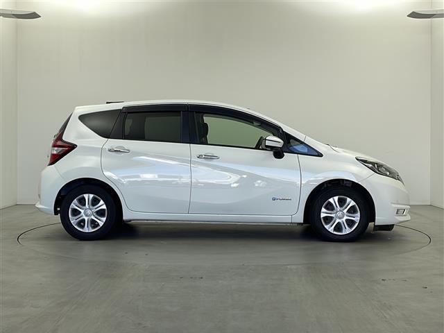 ノート e-パワー X 禁煙車 純正ナビ 社外ドラレコ 衝突軽減ブレーキ LEDヘッドライト オートエアコン オートライト フォグライト インテリジェントルームミラー 電動格納ミラー サイドバイザー 社外フロアマット ETC(38枚目)