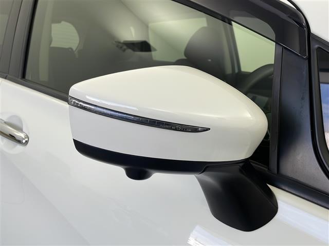 ノート e-パワー X 禁煙車 純正ナビ 社外ドラレコ 衝突軽減ブレーキ LEDヘッドライト オートエアコン オートライト フォグライト インテリジェントルームミラー 電動格納ミラー サイドバイザー 社外フロアマット ETC(40枚目)
