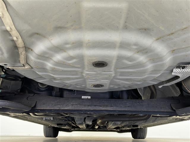 ノート e-パワー X 禁煙車 純正ナビ 社外ドラレコ 衝突軽減ブレーキ LEDヘッドライト オートエアコン オートライト フォグライト インテリジェントルームミラー 電動格納ミラー サイドバイザー 社外フロアマット ETC(43枚目)