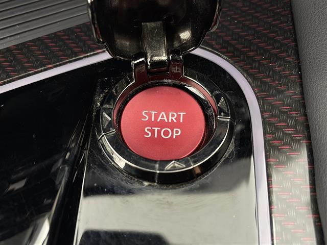 オーラ ニスモ 禁煙車 社外マフラー 社外ダウンサス インテリジェントルームミラー 全方位カメラ 純正ナビ LEDヘッドライト フォグライト バックフォグ オートライト オートハイビーム ブラインドスポットモニター(13枚目)