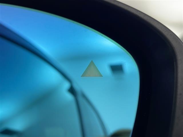 オーラ ニスモ 禁煙車 社外マフラー 社外ダウンサス インテリジェントルームミラー 全方位カメラ 純正ナビ LEDヘッドライト フォグライト バックフォグ オートライト オートハイビーム ブラインドスポットモニター(40枚目)