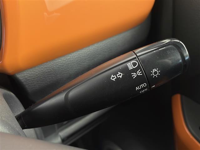 フレアクロスオーバー XG 禁煙車 純正ナビ シートヒーター HIDヘッドライト アイドリングストップ ETC オートライト オートエアコン 衝突軽減ブレーキ プッシュスタート スマートキー 電動格納ミラー 純正ドアバイザー(13枚目)