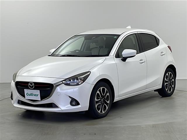 デミオ XDツーリング Lパッケージ 純正ナビ(AM/FM/CD/DVD/Bluetooth) クルーズコントロール スマートキー プッシュスタート 電動格納ミラー 純正フロアマット オートライト 純正アルミホイール(10枚目)