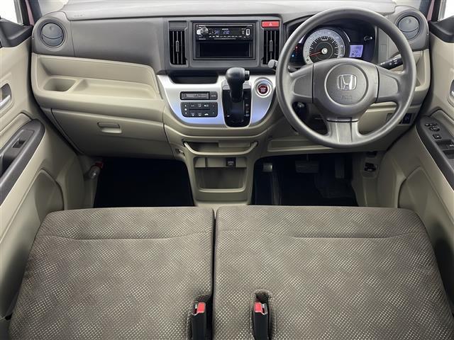 N-WGNカスタム G 禁煙車 社外オーディオ サイドバイザー 社外フロアマット スマートキー プッシュスタート 電動格納ミラー ECON オートエアコン バニティーミラー(2枚目)