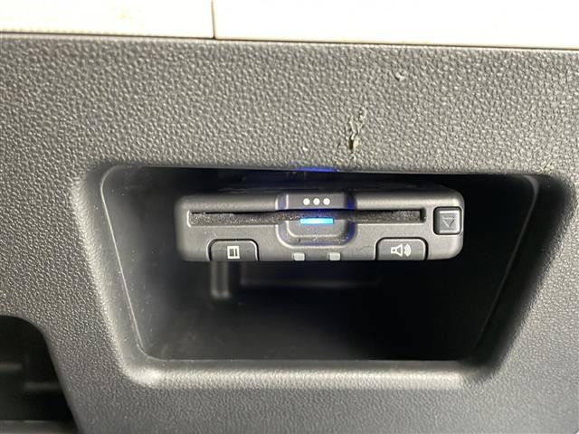 ムーヴキャンバス GホワイトアクセントVS SAIII 禁煙 ワンオーナー 純正ナビ Bluetooth CD FM AM DVD フルセグTV アラウンドビューモニター 両側パワースライドドア ETC 衝突回避軽減ブレーキ 後方誤発進抑制機能(9枚目)