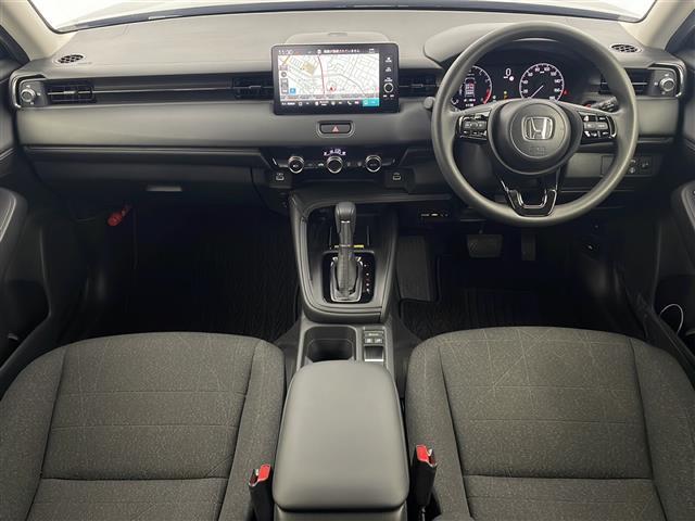ヴェゼル Ｇ　純正ナビ　ホンダセンシング　衝突軽減　誤発進抑制　歩行者事故低減ステアリング　レーダークルーズコントロール　車線逸脱抑制　パーキングサポートブレーキ　ＥＴＣ２．０　ドライブレコーダー　ワイヤレス充電（2枚目）