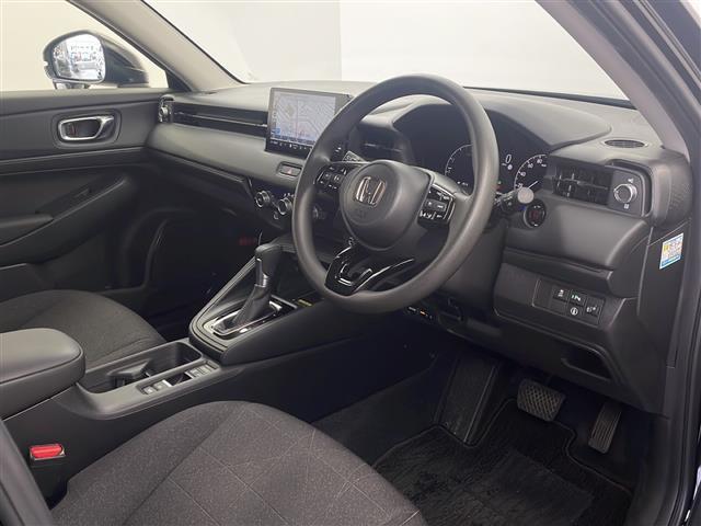 ヴェゼル Ｇ　純正ナビ　ホンダセンシング　衝突軽減　誤発進抑制　歩行者事故低減ステアリング　レーダークルーズコントロール　車線逸脱抑制　パーキングサポートブレーキ　ＥＴＣ２．０　ドライブレコーダー　ワイヤレス充電（18枚目）