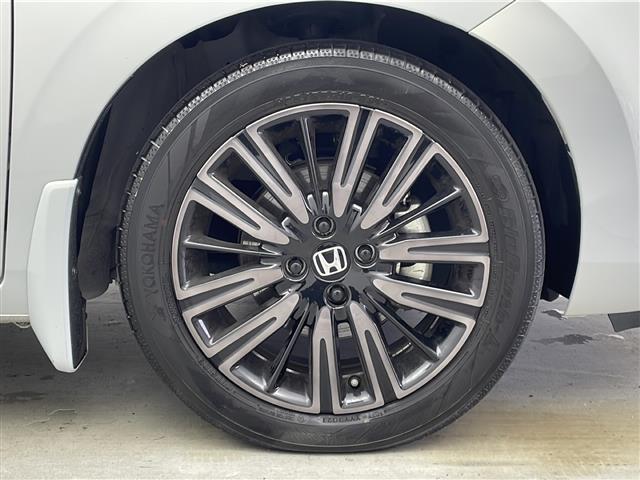 フィット ｅ：ＨＥＶホーム　２０周年特別仕様車　メゾン　純正ナビ　ホンダセンシング　衝突軽減システム　車線逸脱抑制機能　パーキングサポートブレーキ　先行車発進お知らせ　横滑り防止　標識認識機能　追従走行付きクルーズコントロール　ＥＴＣ　ドライブレコーダー（41枚目）