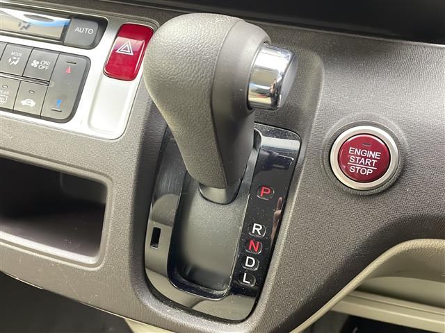 Ｎ－ＯＮＥ Ｇ・Ｌパッケージ　禁煙車　バックカメラ　純正Ｇａｔｈｅｒｓナビ　Ｂｌｕｅｔｏｏｔｈ　ワンセグ　ＥＴＣ　オートライト　スペアキー（11枚目）