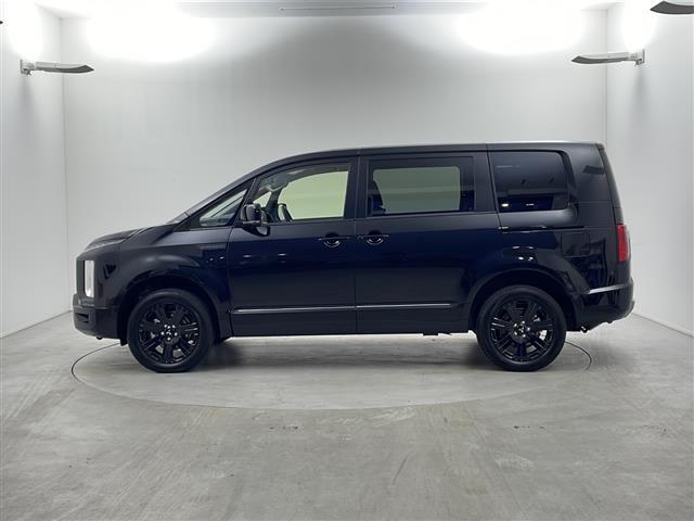 デリカD:5 シャモニー 登録済未使用車 全周囲カメラ 純正11インチメモリーナビ 純正12.8インチフリップダウン 衝突軽減 レーダークルーズ 両側電動 シートヒーター ステアリングヒーター 電動リアゲート パドルシフト(32枚目)