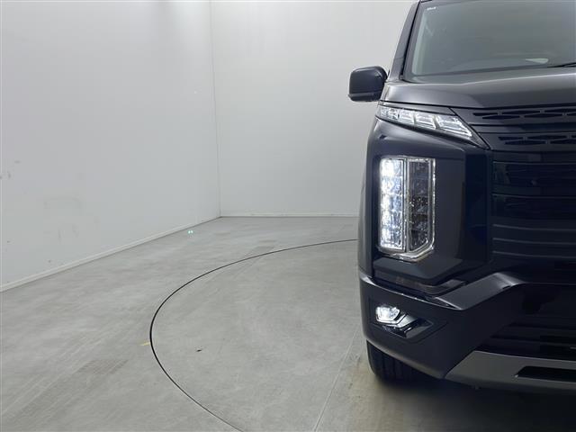 デリカD:5 シャモニー 登録済未使用車 全周囲カメラ 純正11インチメモリーナビ 純正12.8インチフリップダウン 衝突軽減 レーダークルーズ 両側電動 シートヒーター ステアリングヒーター 電動リアゲート パドルシフト(37枚目)