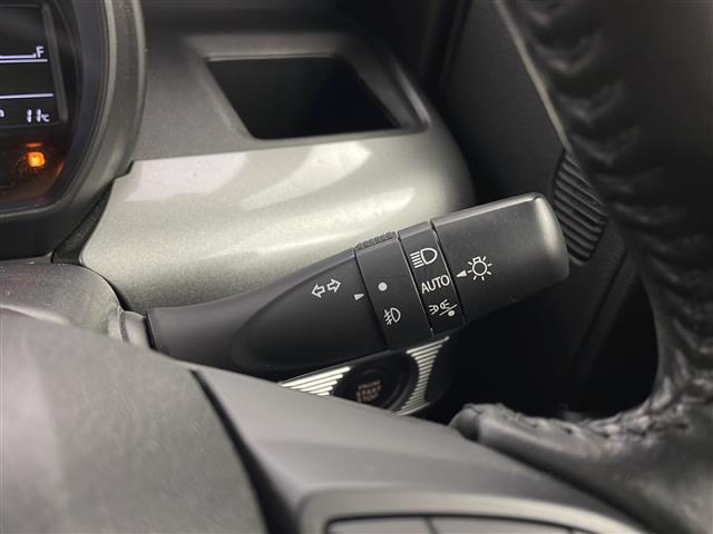 スペーシアギア ハイブリッドXZ 禁煙車 純正ナビ 衝突軽減 レーダークルーズコントロール 横滑り防止 車線逸脱抑制機能 両側パワースライドドア 前席シートヒーター ETC ドライブレコーダー 全周囲カメラ クリアランナソー(12枚目)