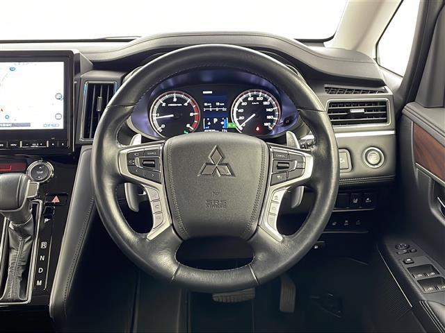 デリカD:5 G パワーパッケージ 禁煙車 4WD 純正10インチメモリーナビ BT HDMI フルセグTV アラウンドビューモニター e-Asist 衝突被害軽減ブレーキ オートサイドステップ 両側電動スライドドア パワーバックドア(12枚目)