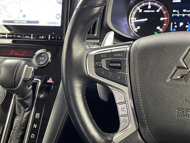 デリカD:5 G パワーパッケージ 禁煙車 4WD 純正10インチメモリーナビ BT HDMI フルセグTV アラウンドビューモニター e-Asist 衝突被害軽減ブレーキ オートサイドステップ 両側電動スライドドア パワーバックドア(13枚目)