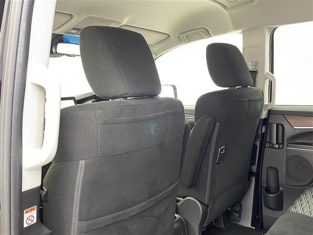 デリカD:5 G パワーパッケージ 禁煙車 4WD 純正10インチメモリーナビ BT HDMI フルセグTV アラウンドビューモニター e-Asist 衝突被害軽減ブレーキ オートサイドステップ 両側電動スライドドア パワーバックドア(32枚目)