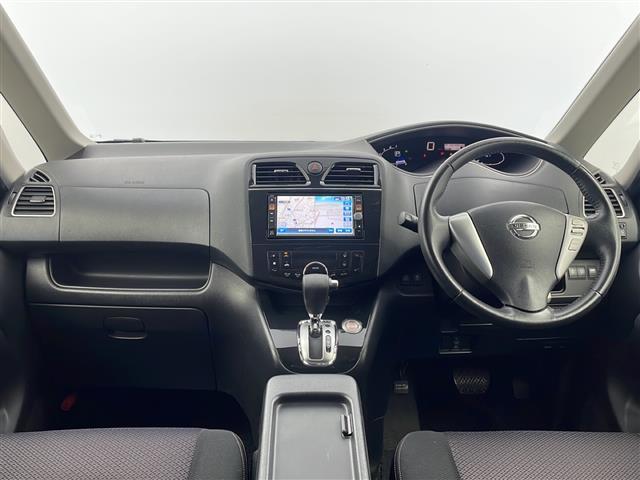 セレナ ハイウェイスター　Ｖセレクション　フリップダウンモニター　純正ＳＤナビ　Ｂｌｕｅｔｏｏｔｈ　両側電動　バックカメラ　クルーズコントロール　ビルトインＥＴＣ　ＨＩＤヘッドライト　フロアマット　スペアキー　純正１６インチアルミ付　保証書（14枚目）