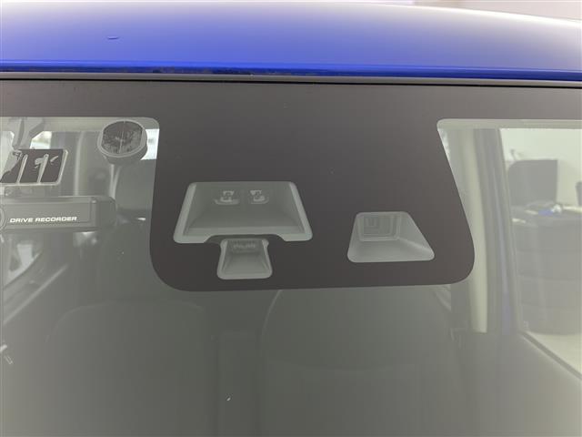 デイズルークス ハイウェイスター　Ｘ　Ｇパッケージ　禁煙車　純正ナビ　衝突軽減システム　両側パワースライドドア　全周囲カメラ　横滑り防止　ＥＴＣ　ドライブレコーダー　電動格納ミラー　Ａストップ　社外フロアマット　純正アルミホイール　プッシュスタート（3枚目）