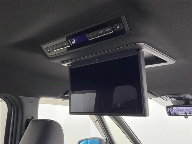 店頭在庫以外にも全国約４万台※の在庫から、ぴったりな１台をご提案します！※２０２３年１０月現在の在庫台数です。売約済の可能性があります。