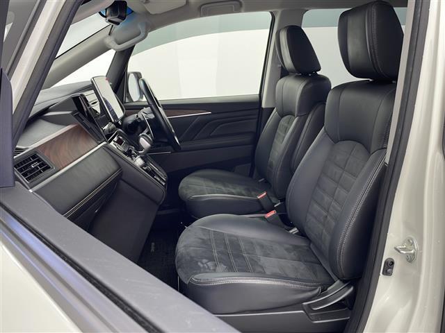 デリカD:5 ジャスパー 社外ナビ 全周囲カメラ 後席モニター 衝突軽減システム 車線逸脱抑制機能 横滑り防止 レーダークルーズコントロール 両側パワースライドドア ビルトインETC 前後ドライブレコーダー 純正アルミホイール(22枚目)