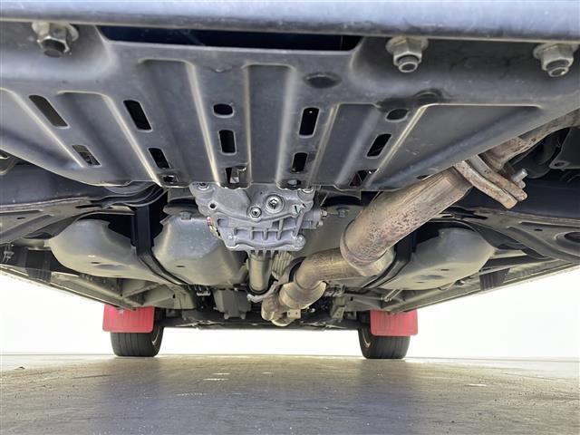 デリカD:5 ジャスパー 社外ナビ 全周囲カメラ 後席モニター 衝突軽減システム 車線逸脱抑制機能 横滑り防止 レーダークルーズコントロール 両側パワースライドドア ビルトインETC 前後ドライブレコーダー 純正アルミホイール(31枚目)