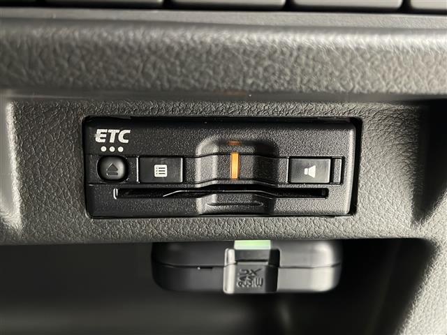 クロスビー ハイブリッドＭＺ　純正ナビ　衝突軽減ブレーキ　スズキセーフティサポート　禁煙車　ワンオーナー　コーナーセンサー　アダプティクルーズコントロール　ハーフレザーシート　バックカメラ　ドライブレコーダー　ＥＴＣ　シートヒータ（12枚目）