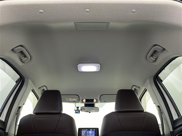 ヤリスクロス ハイブリッドZ 禁煙 純正8インチディスプレイオーディオ AC1500W 4WD 衝突軽減 レーントレーシング レーダークルーズ ブラインドスポットモニター ビルトインETC シートヒーター ステアリングヒーター(11枚目)