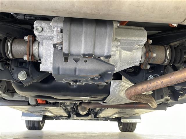 ヤリスクロス ハイブリッドZ 禁煙 純正8インチディスプレイオーディオ AC1500W 4WD 衝突軽減 レーントレーシング レーダークルーズ ブラインドスポットモニター ビルトインETC シートヒーター ステアリングヒーター(43枚目)