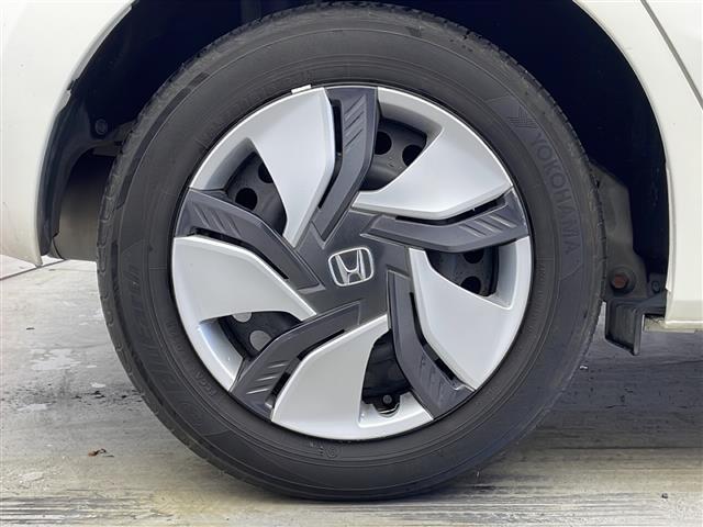 フィットハイブリッド Ｌパッケージ　禁煙車　純正ナビ　ワンセグＴＶ　ＣＤ　ＡＵＸ　ＵＳＢ　Ｆパッケージ　Ｌパッケージ　クルーズコントロール　ＬＥＤヘッドライト　フルオートエアコンディショナー　プライムスムースインテリア（40枚目）