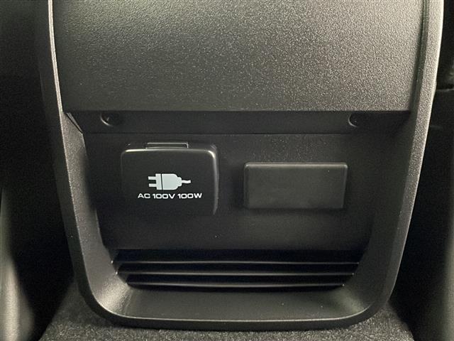 デリカＤ：５ シャモニー　登録済未使用車　両側パワースライドドア　レーダークルーズコントロール　シートヒーター　バックカメラ　アラウンドビューカメラ　電動リアゲート　パワーシート　純正アルミ　ブラインドスポットモニター（14枚目）