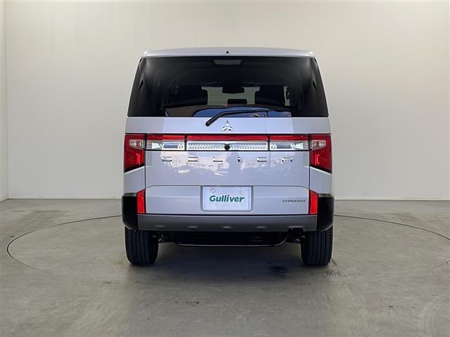 デリカＤ：５ シャモニー　登録済未使用車　両側パワースライドドア　レーダークルーズコントロール　シートヒーター　バックカメラ　アラウンドビューカメラ　電動リアゲート　パワーシート　純正アルミ　ブラインドスポットモニター（34枚目）