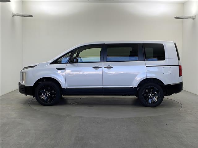 デリカＤ：５ シャモニー　登録済未使用車　両側パワースライドドア　レーダークルーズコントロール　シートヒーター　バックカメラ　アラウンドビューカメラ　電動リアゲート　パワーシート　純正アルミ　ブラインドスポットモニター（36枚目）