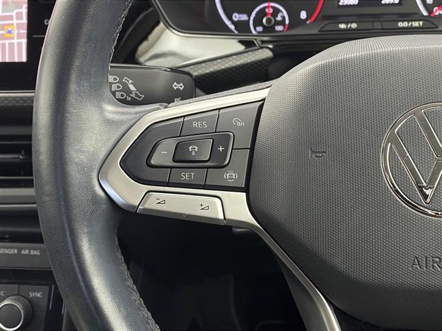 Ｔ－クロス ＴＳＩ　アクティブ　禁煙車　ワンオーナー　セーフティパッケージ　純正ナビ　ＡｐｐｌｅＣａｒＰｌａｙ　アダプティブクルーズコントロール　ブラインドスポットモニター　パークディスタンスコントロール　バックカメラ　ＥＴＣ２．０（35枚目）