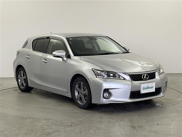 ＣＴ ＣＴ２００ｈ　クリエイティブ　テキスタイルインテリア　禁煙車　特別仕様車　純正ＨＤＤナビ　　ＢＴ　衝突軽減ブレーキ　クルーズコントロール　コーナーセンサー　バックカメラ　ＥＴＣ　シートヒーター　ＬＥＤヘッドライト　パドルシフト（6枚目）