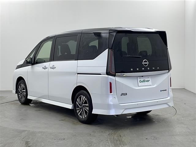 セレナ ｅ－パワー　ハイウェイスターＶ　禁煙車　登録済未使用車　純正１２．３インチディスプレイナビ　フルセグ　Ｂｌｕｅｔｏｏｔｈ　純正フリップダウンモニター　アラウンドビューモニター　プロパイロット　レーンキープアシスト　両側電動スライド（34枚目）
