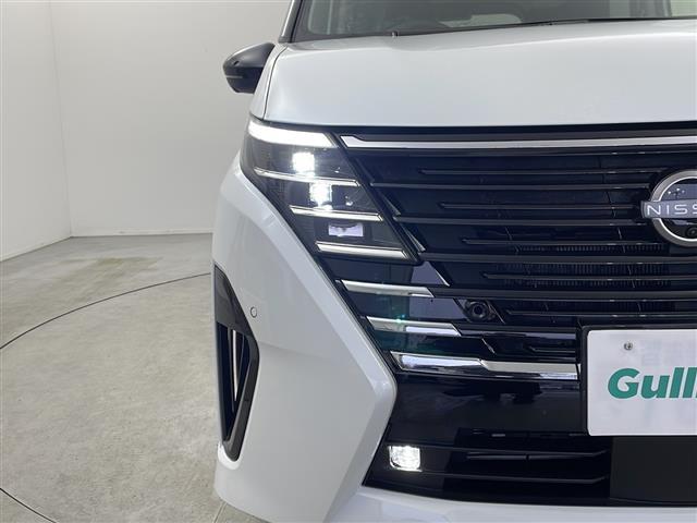 セレナ ｅ－パワー　ハイウェイスターＶ　禁煙車　登録済未使用車　純正１２．３インチディスプレイナビ　フルセグ　Ｂｌｕｅｔｏｏｔｈ　純正フリップダウンモニター　アラウンドビューモニター　プロパイロット　レーンキープアシスト　両側電動スライド（38枚目）