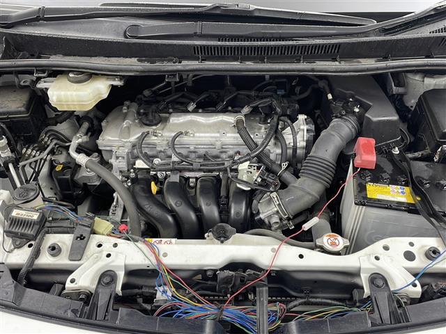 ヴォクシー ＺＳ　煌ＩＩＩ　禁煙車　両側パワースライドドア　純正１０インチナビ　フルセグＴＶ　Ｂｌｕｅｔｏｏｔｈ　バックカメラ　ＥＴＣ　衝突軽減ブレーキ　オートライト　レーンキープアシスト　ローダウン　ドライブレコーダー（43枚目）