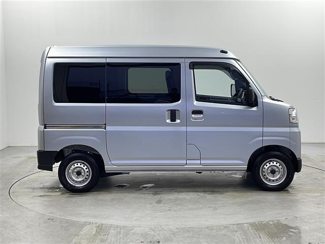 ハイゼットカーゴ Ｇ　ＳＡ　禁煙車　純正ナビ　ＢＴ　ＡＭ　ＦＭ　フルセグ　ＤＩＳＣ　衝突軽減システム　ＥＴＣ　両側スライド　レーンキープアシスト　コーナーセンサー　先行車発進お知らせ機能　ヘッドライトレベライザー　ドアバイザー（37枚目）